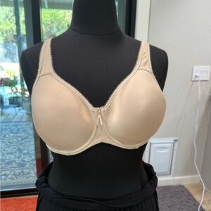 Wacoal Beige 38D Basic Beauty Spacer Underwire T-shirt bra